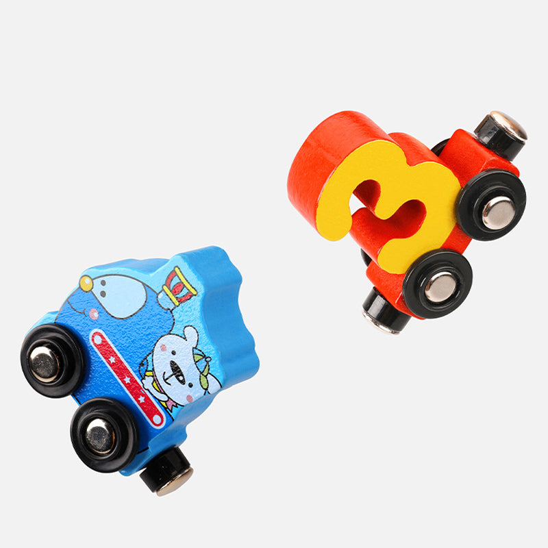 Trein leren en spelen | Deze Learn & Play treinset is ontworpen voor kleine handjes en ondersteunt het vroegtijdig leren van wiskunde door middel van spelen met de handen.
