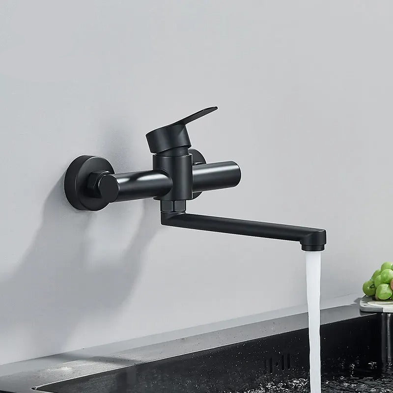 FlexiTap – Wandkraan met 360° draaibare uitloop en dubbele hendel voor de controle van warm en koud water