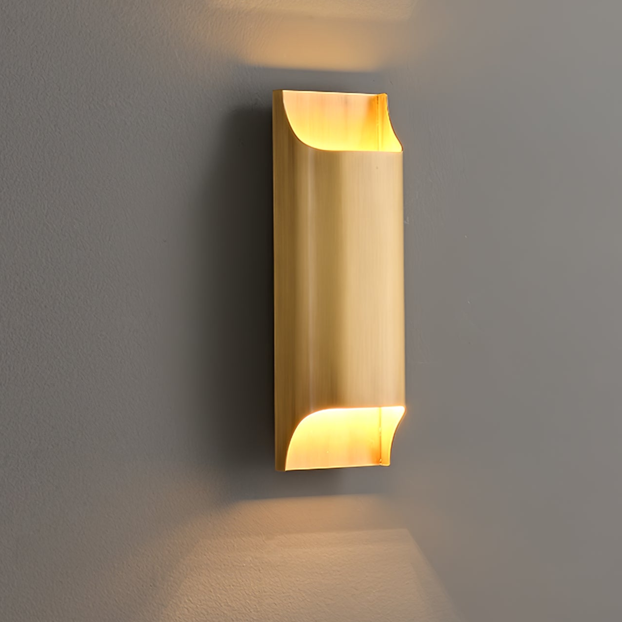 Hardy Wandlamp Kunst Nordic in Messing