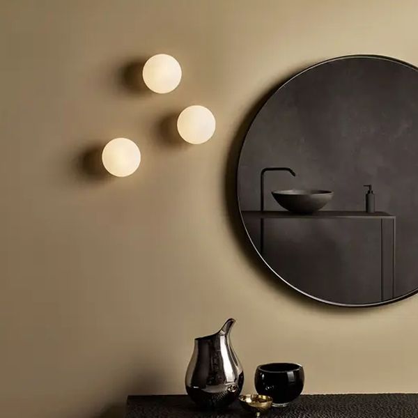 Valentina Moderne Globe Vorm Vanity Metaal Glas LED Wandlamp