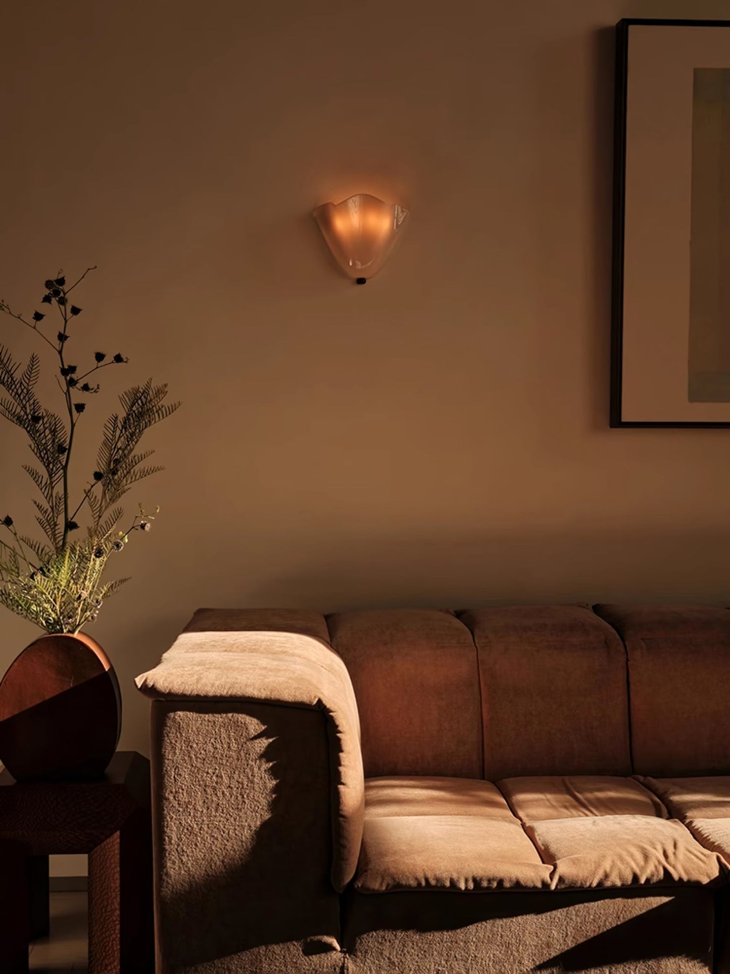 Lustra Wandlamp Elegant met Zachte Lijnen