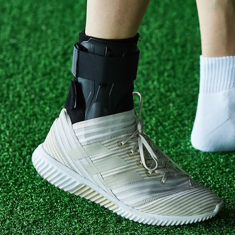 Skanto | Ergonomische enkelsteun met dubbele stabilisatoren & Grip Tech