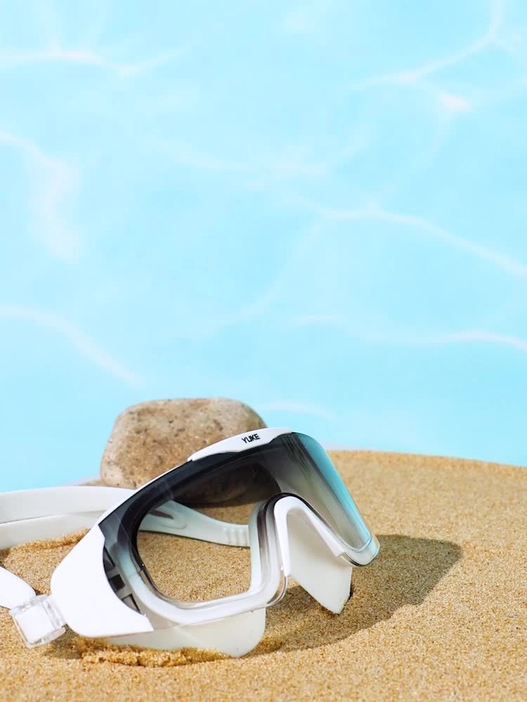 Premium HD Zwemgoggles met Anti-Fog en Waterdichte Bescherming – Ideaal voor Buitensporten