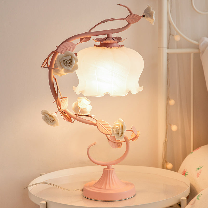 1 Hoofdtabel Lamp Pastorale Stijl Knop Witte Glas Nachtkastje Verlichting met Keramische Roos voor Bedzijde