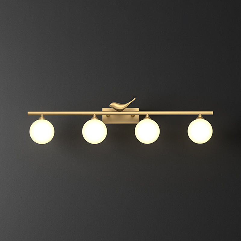 Ball Badkamer Vanity Wandlamp Opal Glas Postmodern Muurlicht met Vogel Decor in Messing