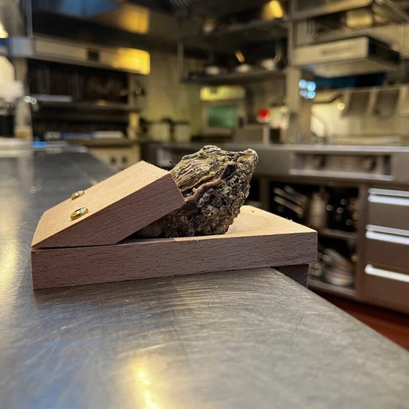 Brehn | Oesteropener van massief hout | Ergonomische schelpengreep | Antislip hefmechanisme | Professioneel horeca-gereedschap | Veiligheidsblok van hout