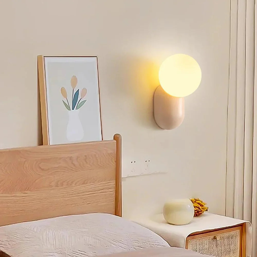 Luma Nordic Glass Orb Wandlamp