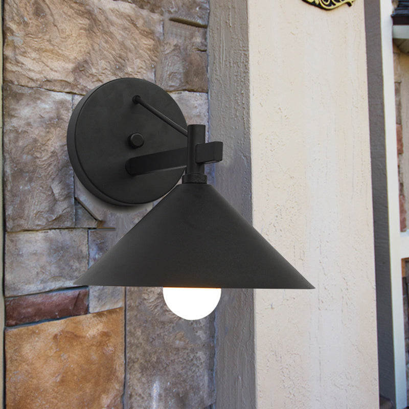 Metalen Conus Wandlamp Vintage 1 Licht Buiten Wandverlichting in Zwart/Antiek Messing/Verouderd Zilver