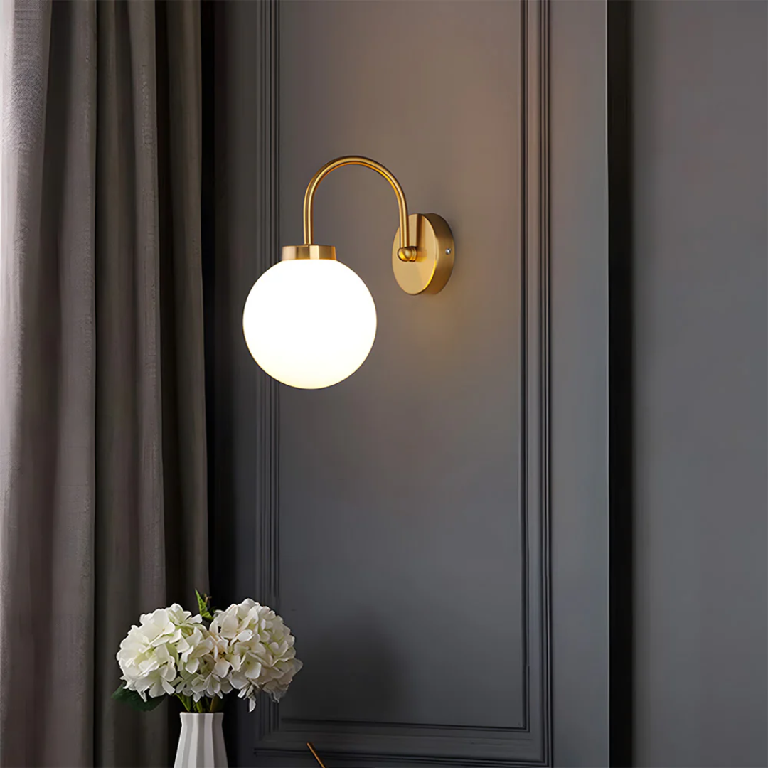 Licinia - Wandlamp met Glazen Bol