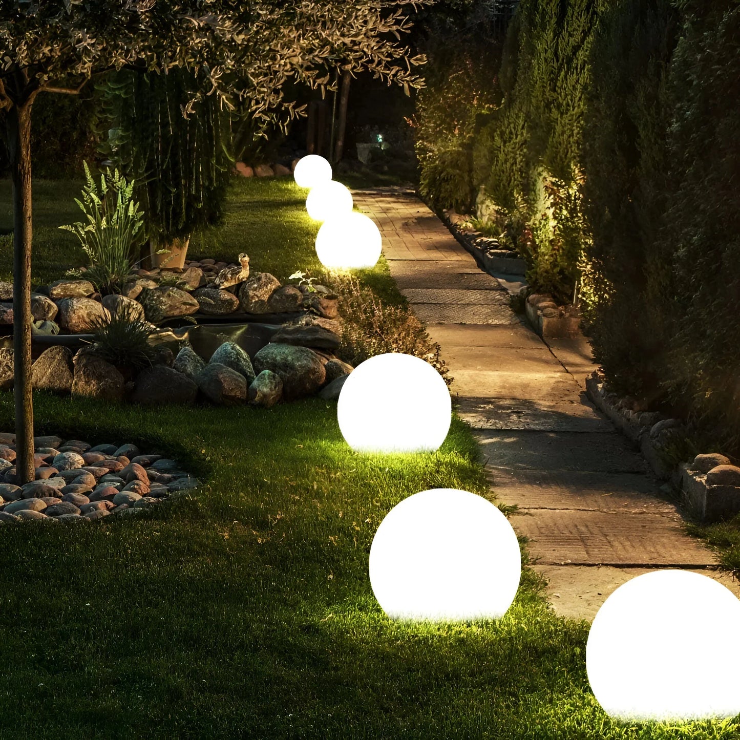 LumiGlobe – Weerbestendige Tuinlamp