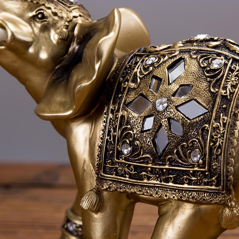 Gouden Olifant Standbeeld
