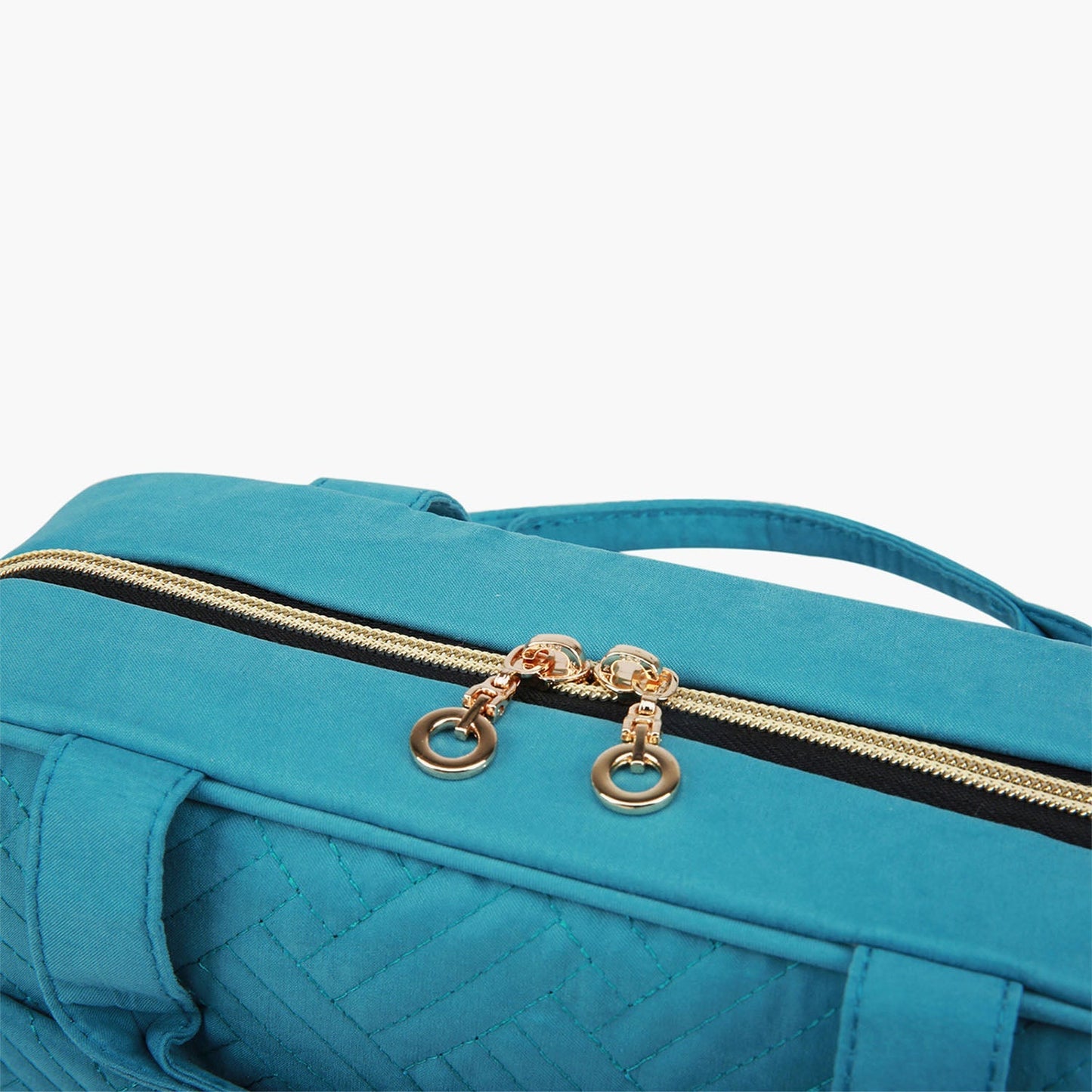 PrestiPack | Intelligent ontwerp scheidt en beveiligt je essentials