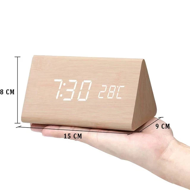 WoodWatch Wecker - LED-display met spraakbesturing en houten uitstraling