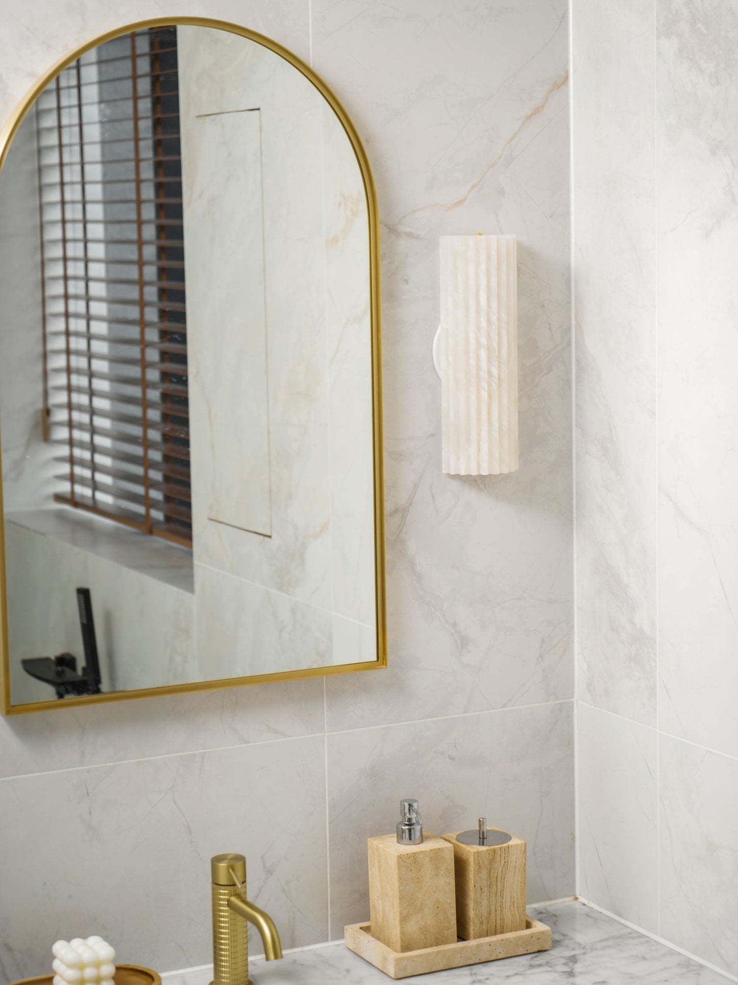 Orcarion Wandlamp van Albast