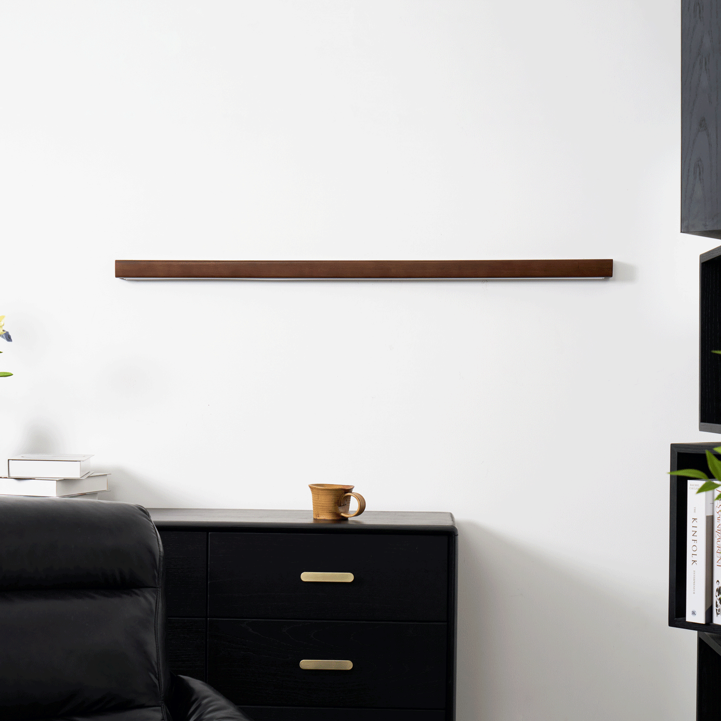 Lustra Wandlamp Lineair Hout en LED Minimalistisch Design