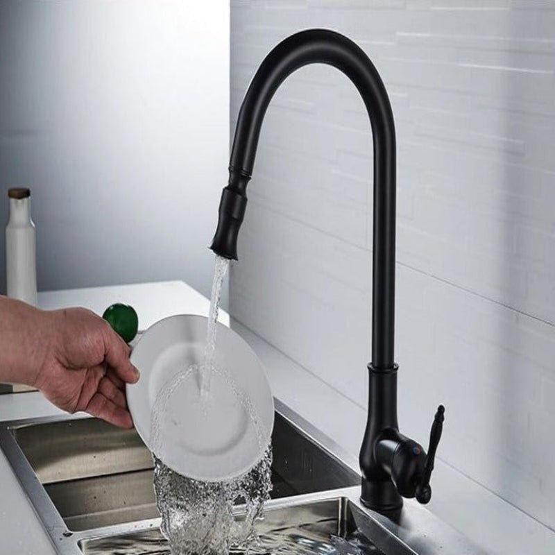 SMARTSPOUT – Keukenkraan met uittrekbare sproeikop in antiekbrons en met aanraaksensor
