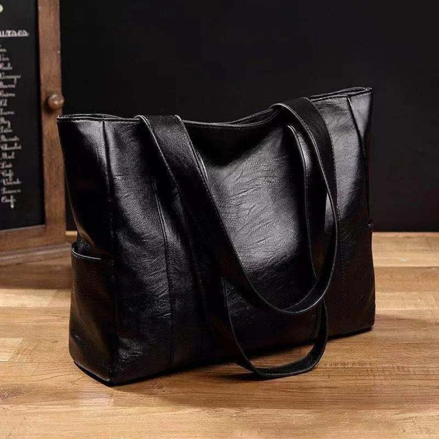 Elegante Vintage Leren Handtas voor Schouder, Tijdloze Elegant en Moderne Functionaliteit voor Elke Dag