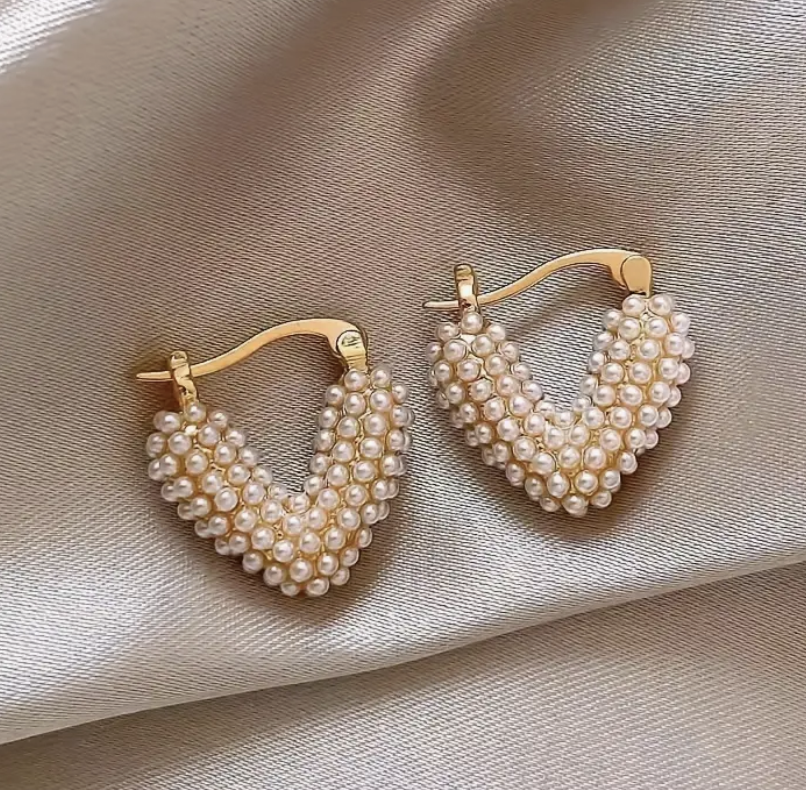 Elegante Hartvormige Oorbellen