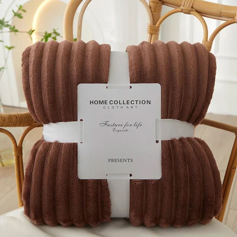StripeWarm – Brede flanellen fleece deken met strepenpatroon