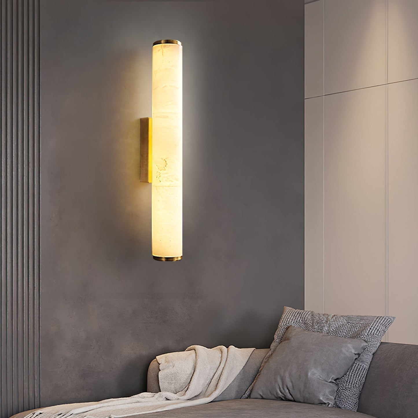 Arcus Wandlamp Elegant Minimalistisch Modern in Messing en Alabaster