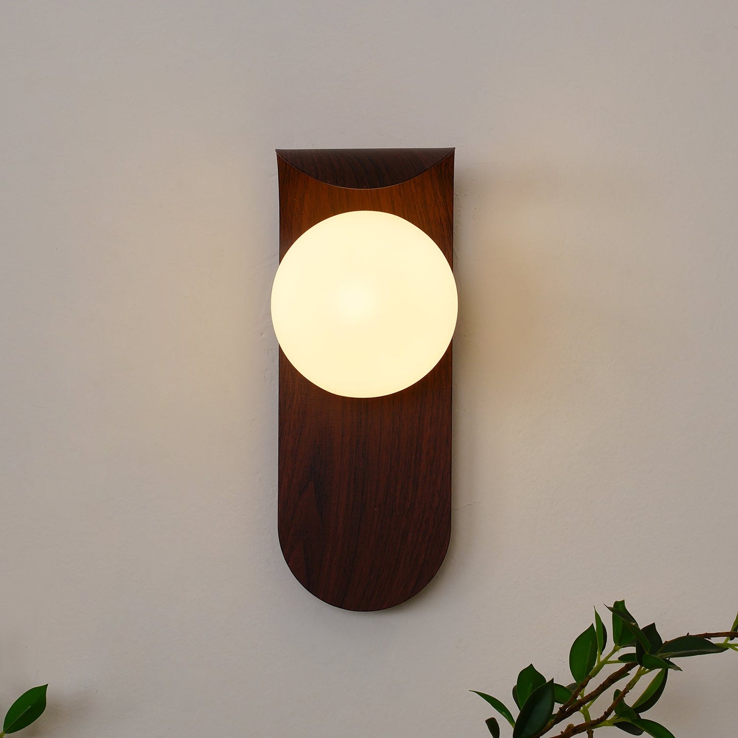 Exuro Wandlamp Binnen in Houtkleur / Notenhoutkleur