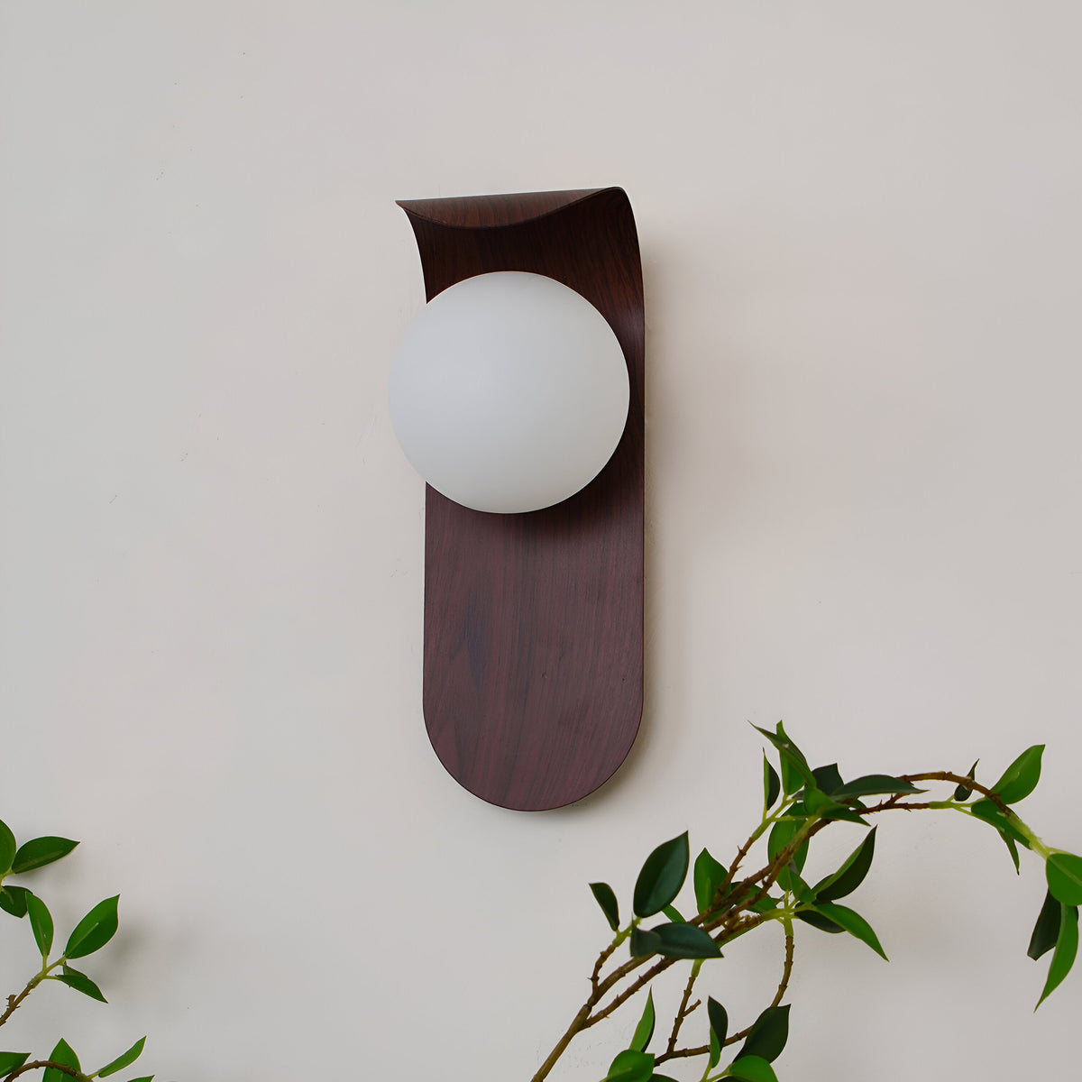 Carlyle Nordic Minimalistische IJzeren Houten Accent LED Wandlamp