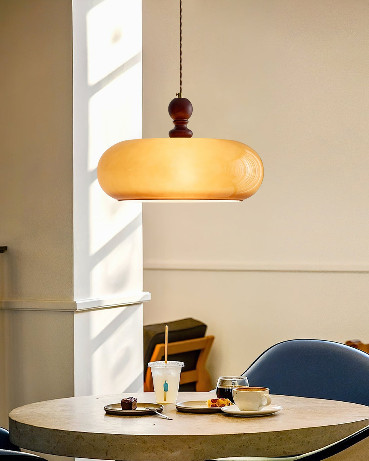 Eldom Amber Glazen Schaduw Hanglamp
