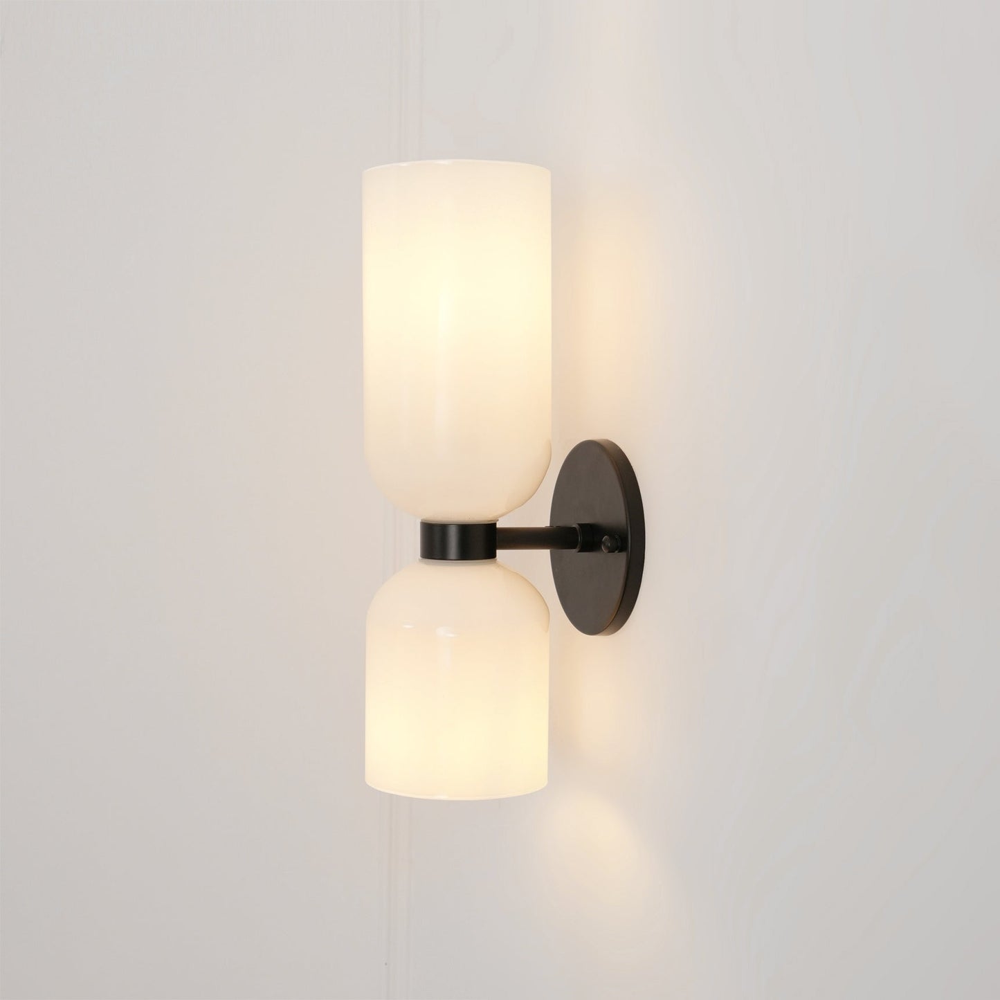 Edie Minimalistische Moderne Wandlamp van Glas