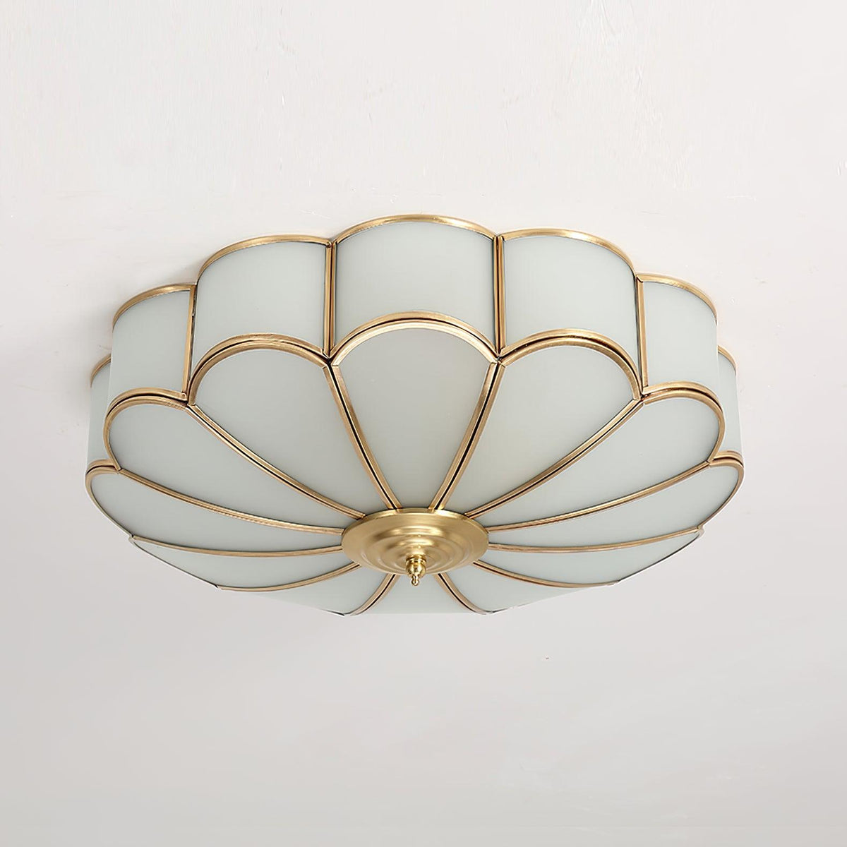 Ulira Plafondlamp Bloemvorm Frosted Glas Messing