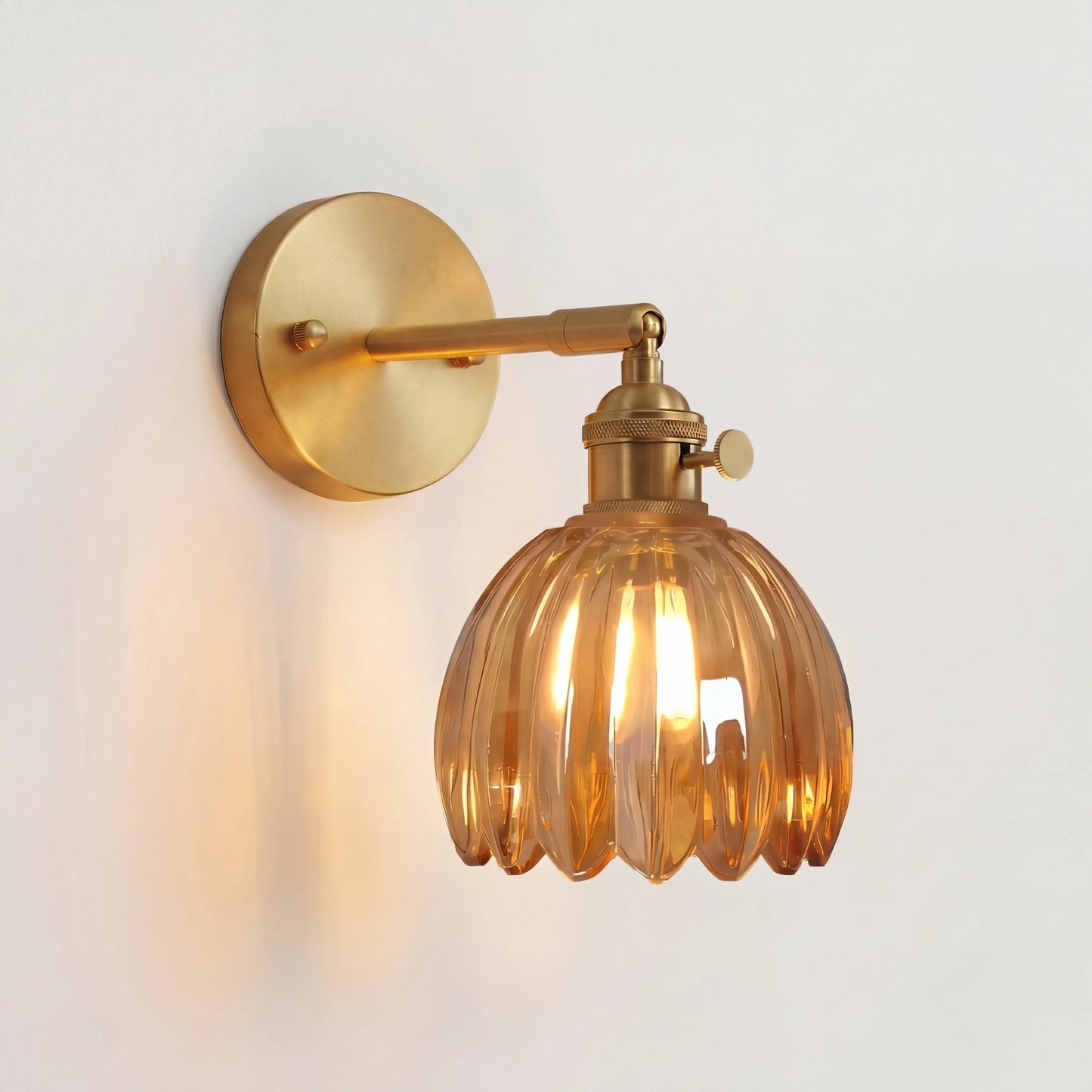 Freya Lotus Glazen Wandlamp