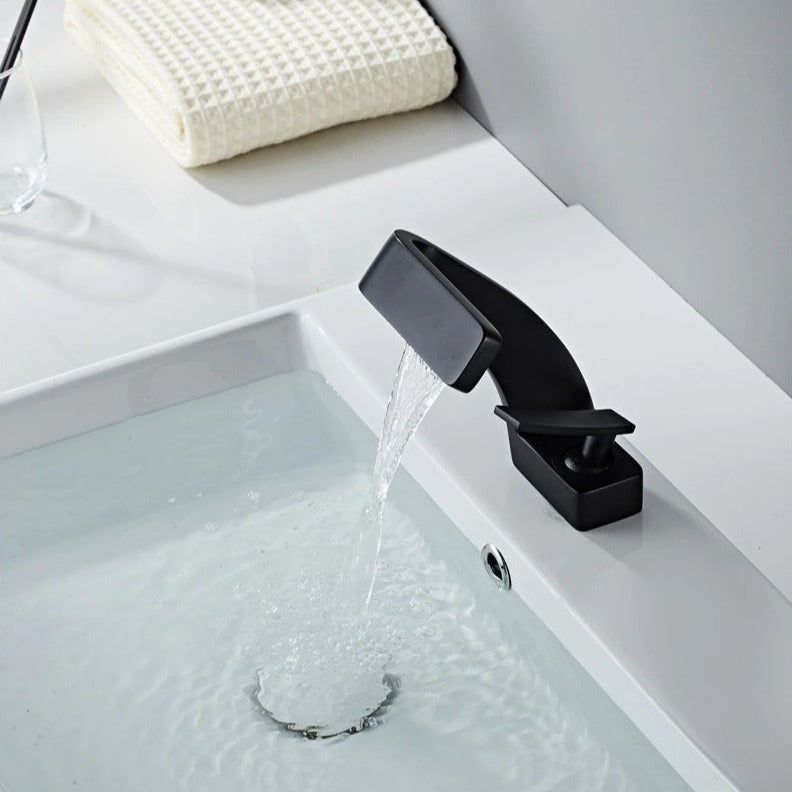 SleekFlow - Modern gebogen kraan voor maximaal comfort