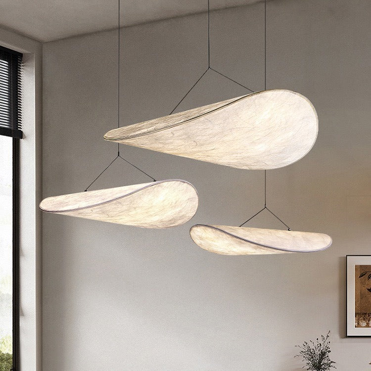 Hanglamp met ovale golfvormige kap