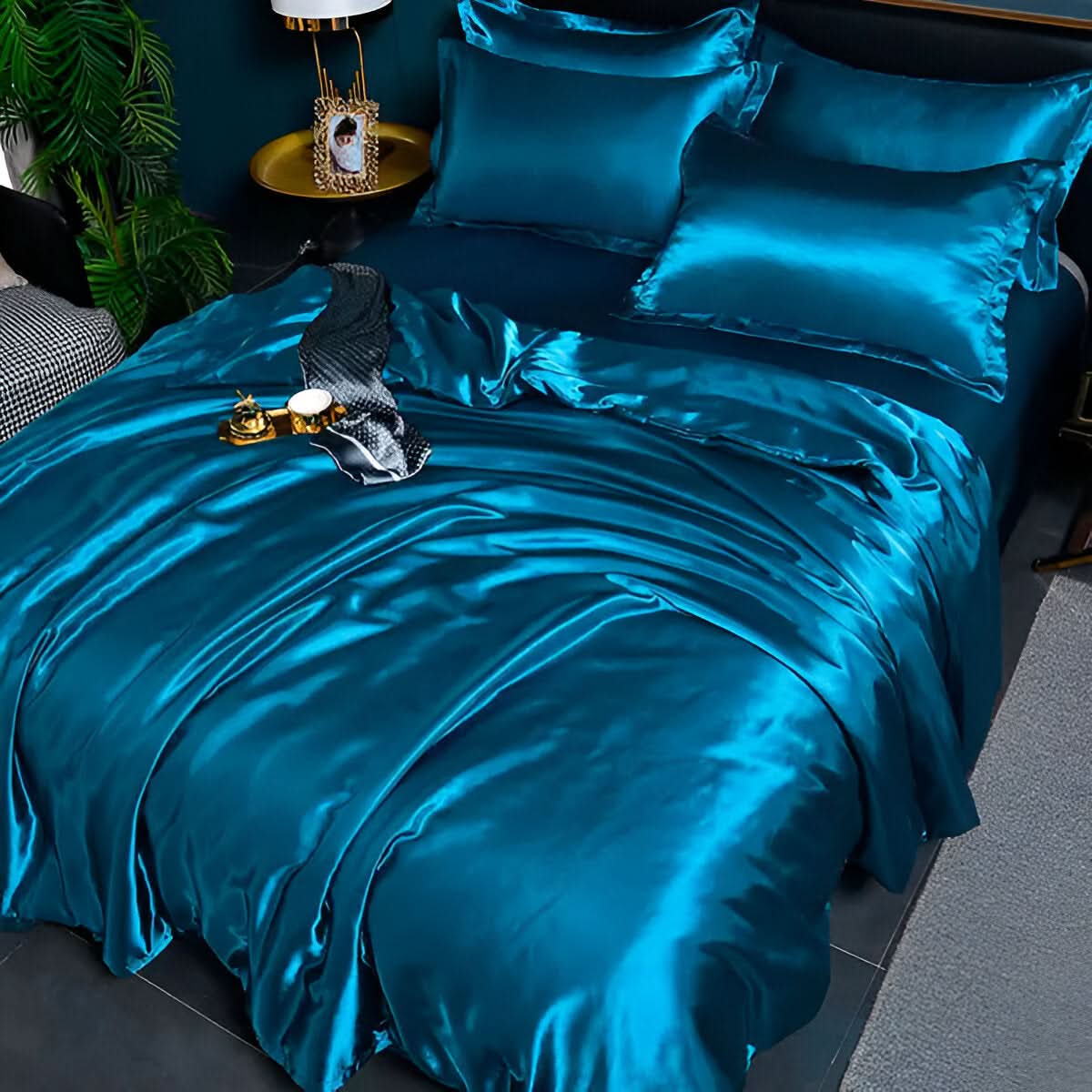 PLUSHORA - SilkCloud Duvet - Premium Ademend Zijde Beddegoed