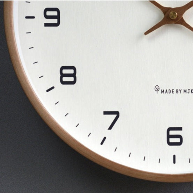 Minimalistische Analoge Wandklok voor Moderne Interieurs