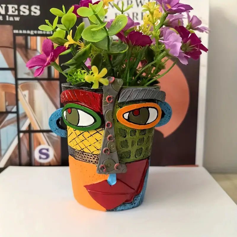 Keramische Bloempot – Artistiek Gezichtsontwerp met Decoratieve Uitstraling