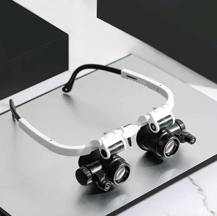 OPTIGLOW – Geavanceerde LED-loepbril met 3-niveau vergroting