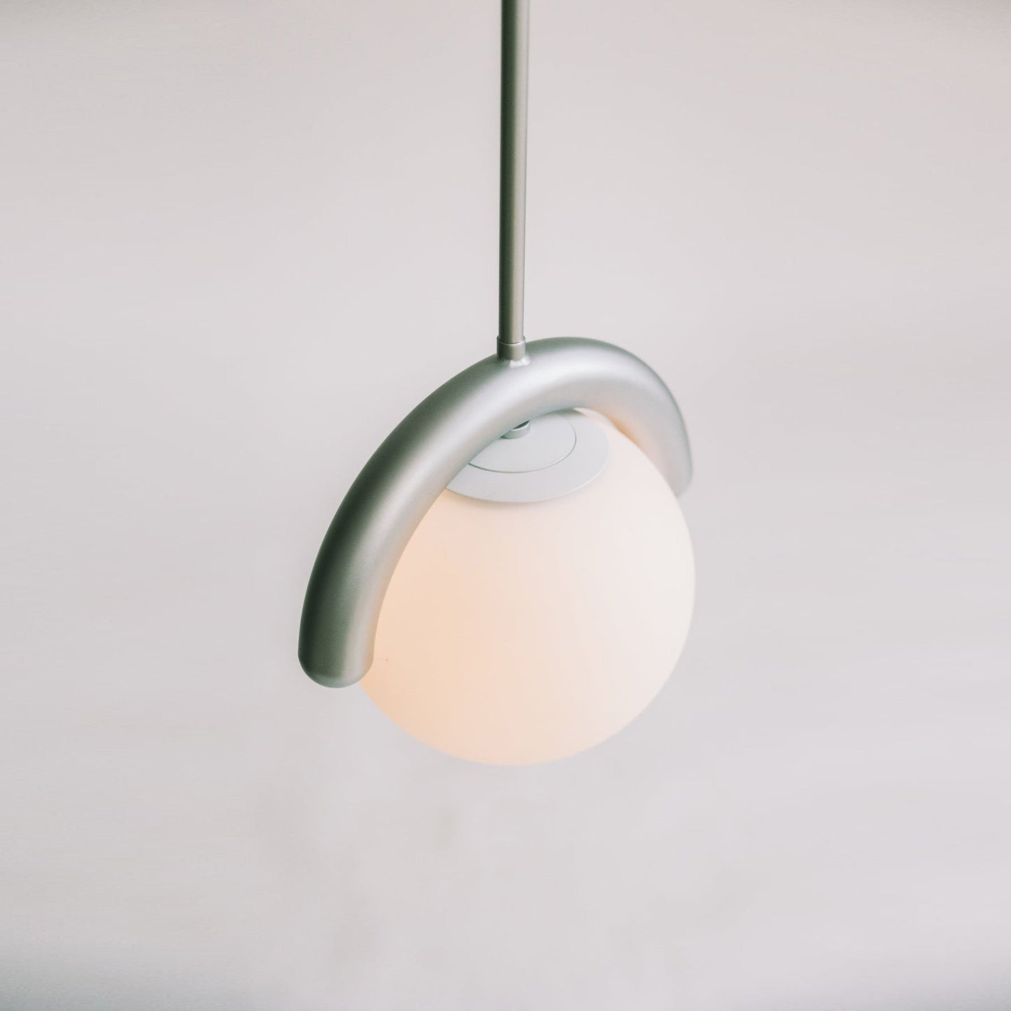 Uveta Lijnvormige Hanglamp Rood & Zilver
