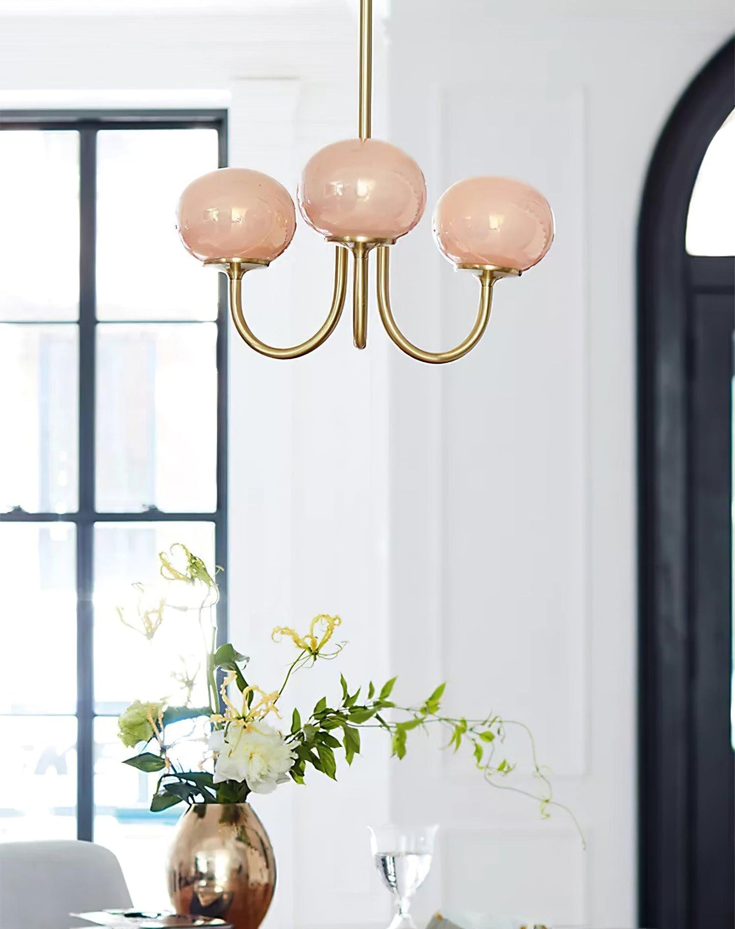 Elegante Lichte Cirkel Hanglamp – Een Subtiele Aanvulling voor Elk Interieur