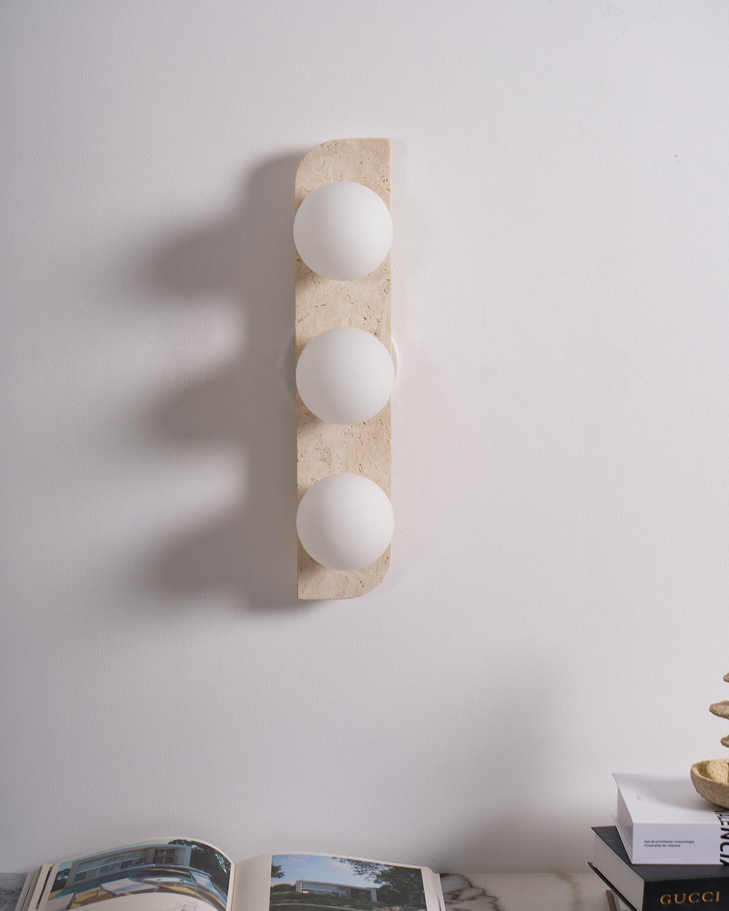 Moderne Wandlamp van Travertin