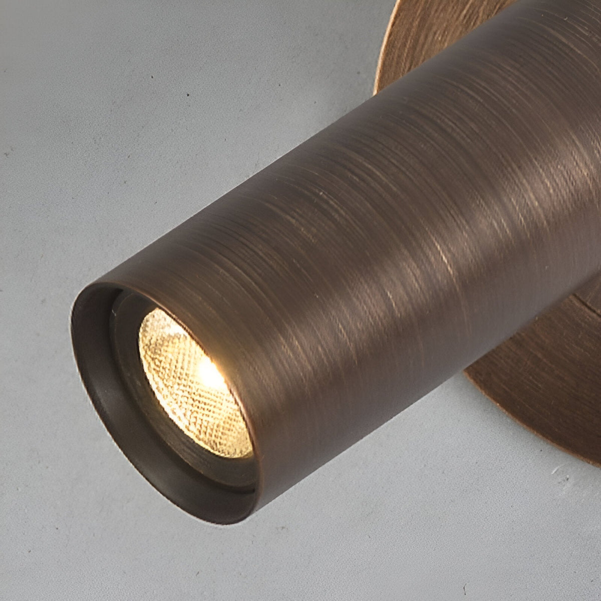 Noordse Aluminium Lampenkap Scottie LED Wandlamp