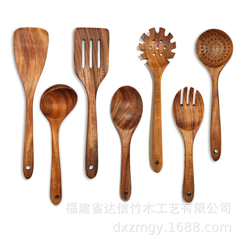 Keuken set gemaakt van natuurlijk teak