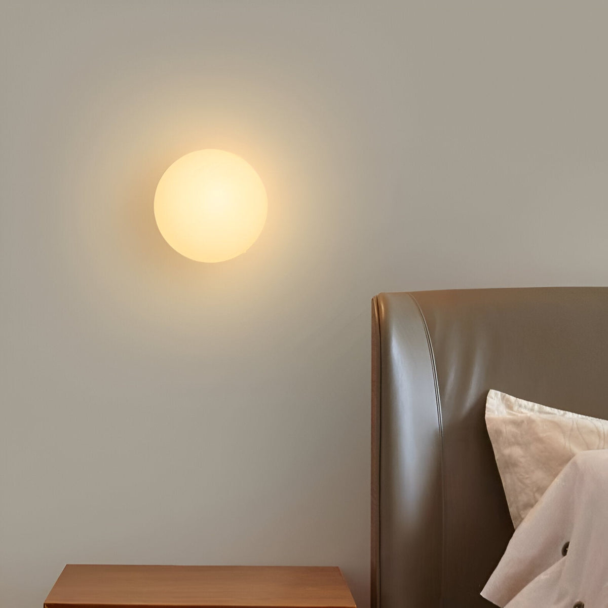 Dioscuri Minimalistische Ronde Glazen Wandlamp