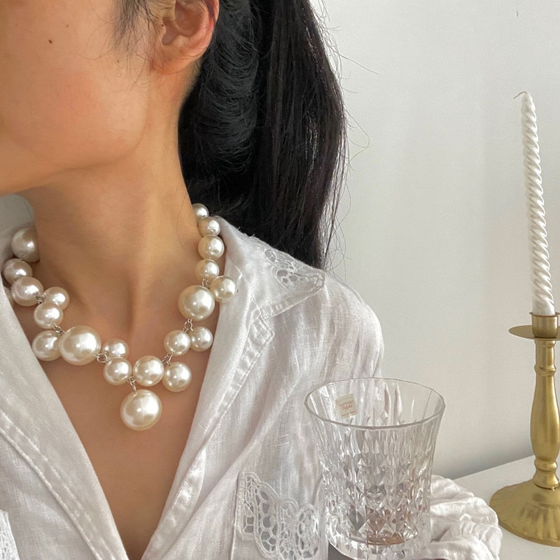 Parelmeisje | Adembenemende Parelketting