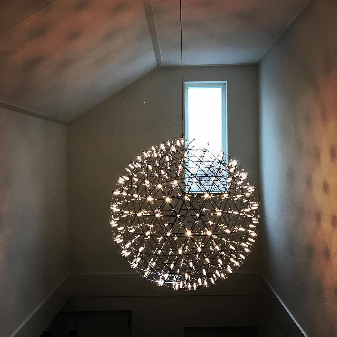 Ivthayra Luxe Postmoderne Gouden Bol Hanglamp