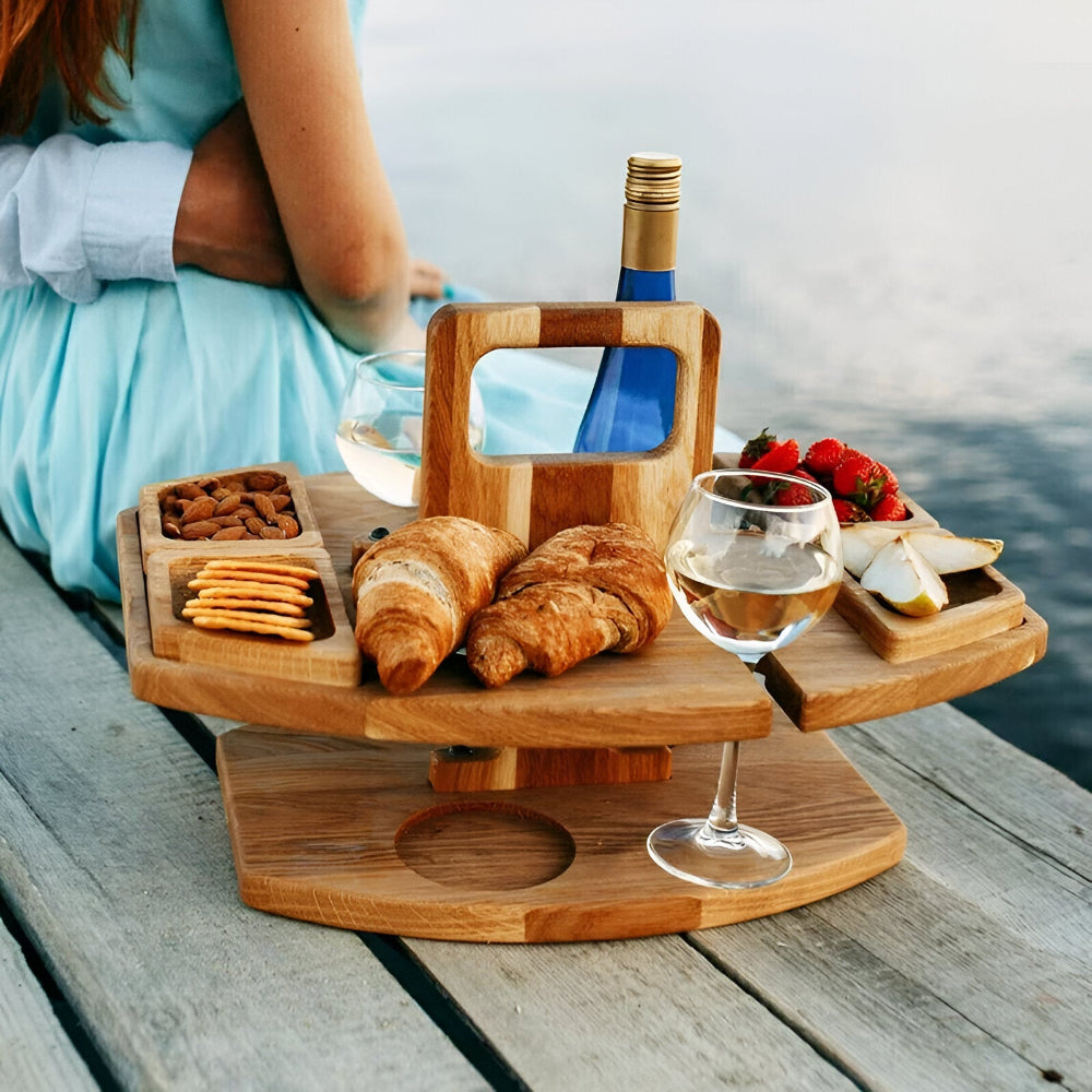 Afneembare Picknicktafel van Hout met Wijnvakken – Ideaal voor Buitenactiviteiten
