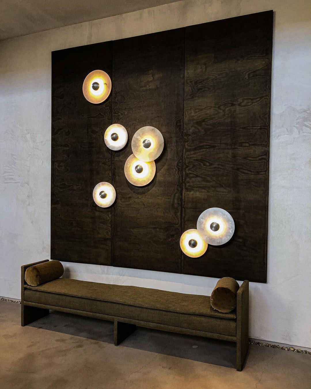 Ronde Wandlamp Alabaster Geribbeld Messing