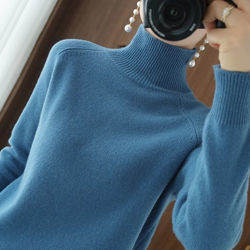 LuxeMerino Classic Mock Neck Sweater | Exquise merinowollen pullover voor ultieme warmte en zachtheid deze herfst en winter
