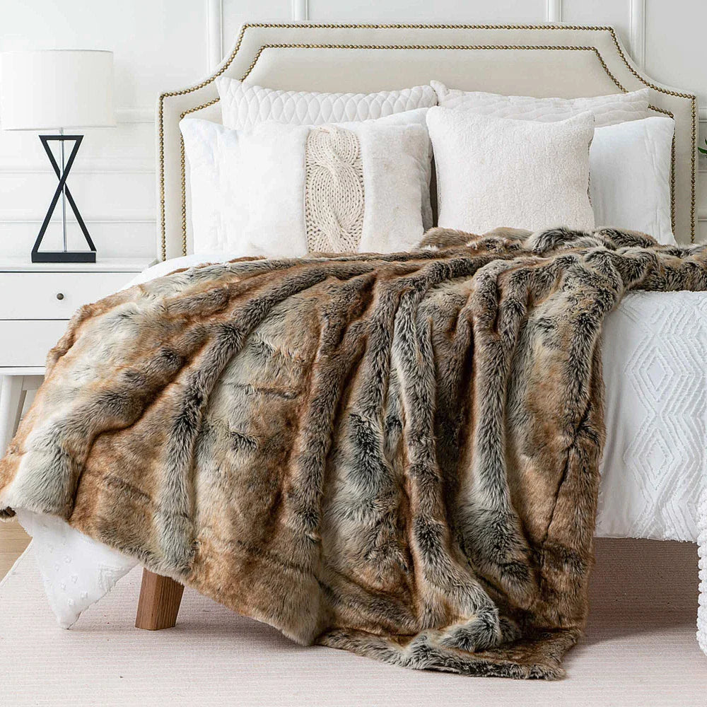 Luxueuze Kunstbont Deken | Zacht & Warm | Winter Plaid | Voor Bank & Slaapkamer