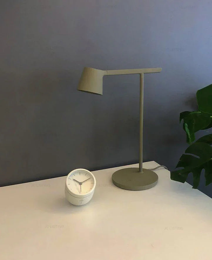 Ayla Bureau Lamp