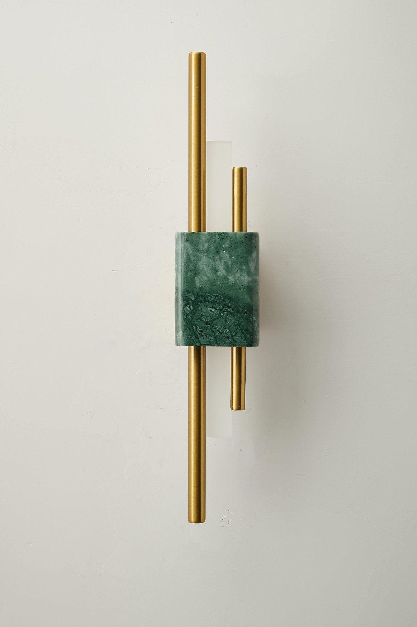 Mildred Muurverlichting in Premium Marmer Nordic